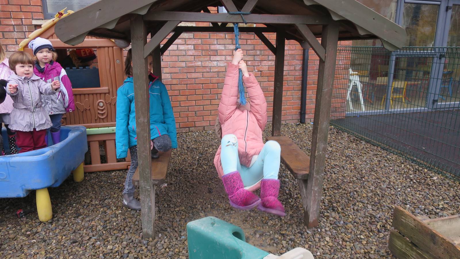 Toddle Inn Slide3